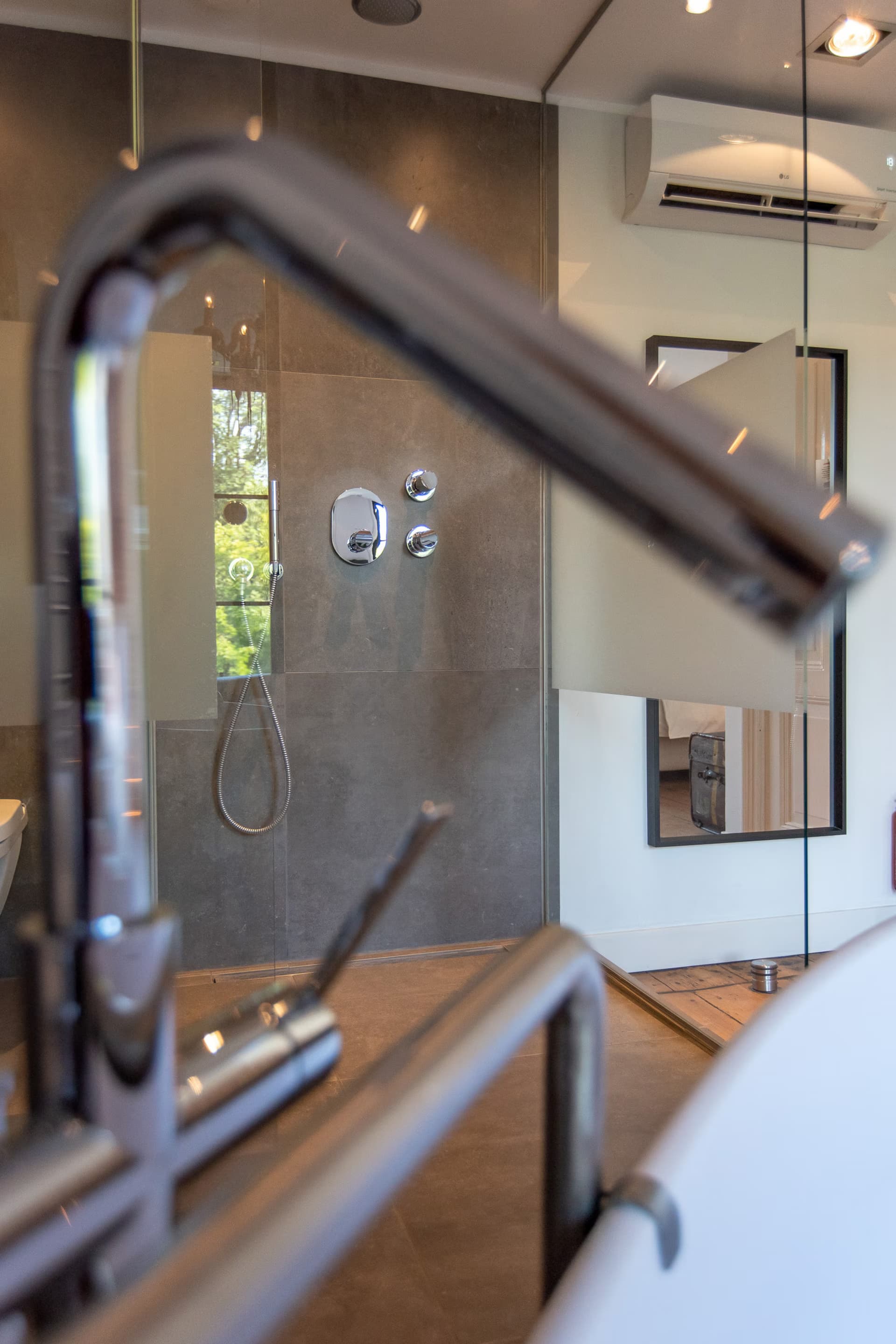 Love Suite Wolvenstraat 16 — interieur foto 29 van 31