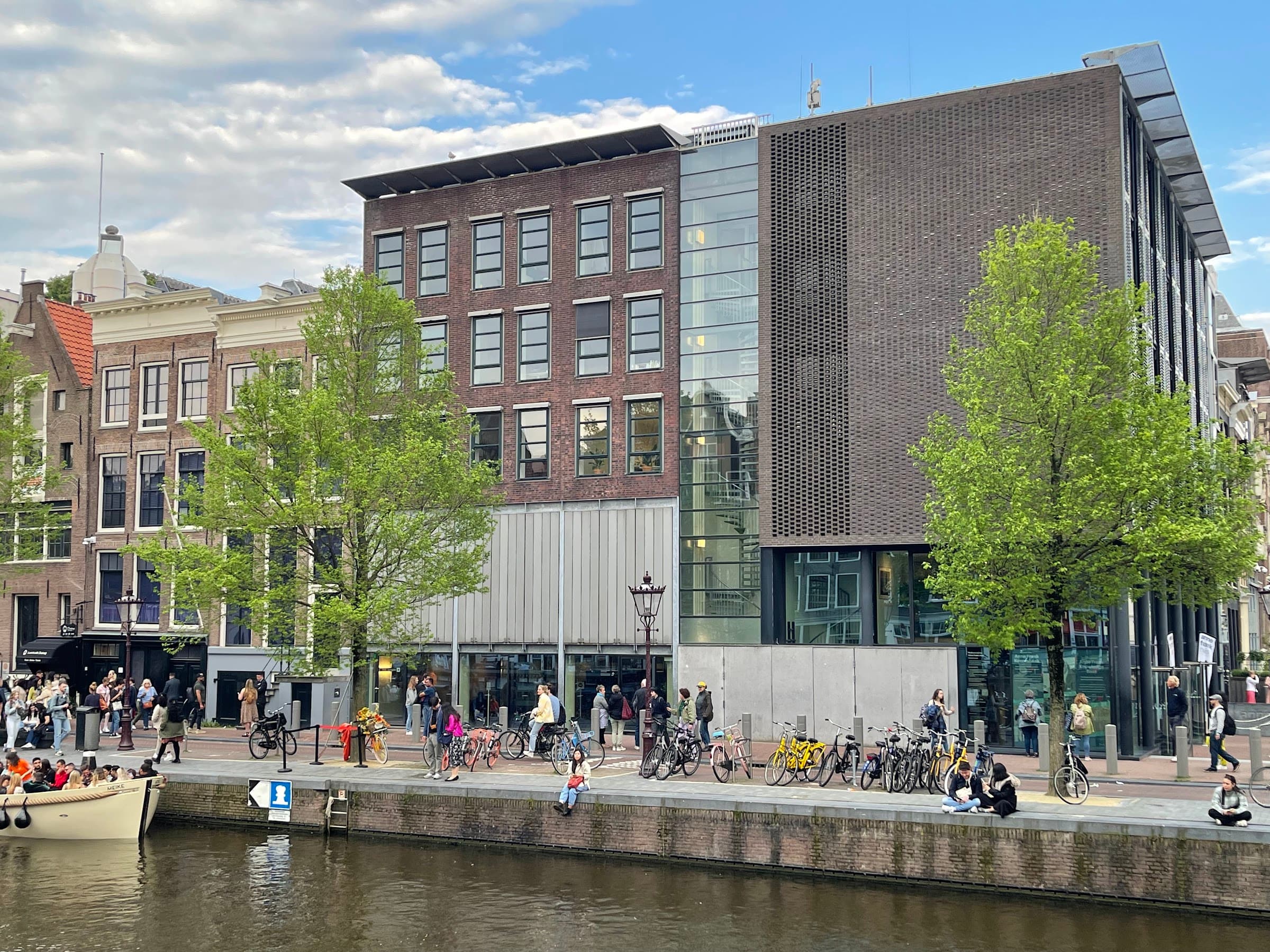 Anne Frank Huis — Museum in 9 Straatjes Amsterdam